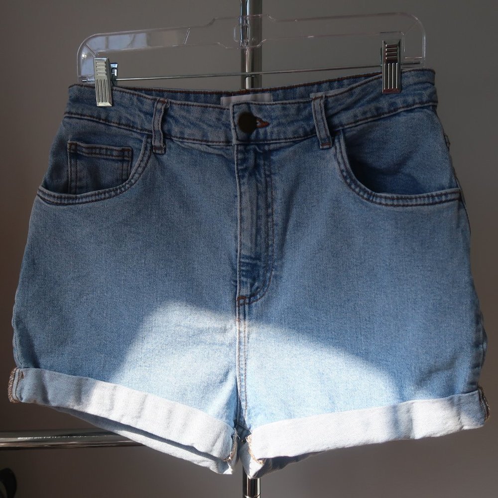 LIKE NEW | Cotton On Women's High Waist Stretch Denim Shorts | Size 10